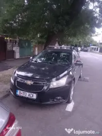 Vand Chevrolet cruze 8 benzina plus gpl