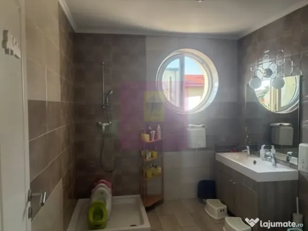 Vila D+P+1+M cu teren 446 mp Drumul Sarii.