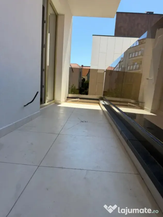 Apartament 3 camere, 57 mp, Centru