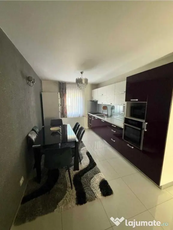 Închiriere apartament 3 camere, parcare, zona Marasti , Clu