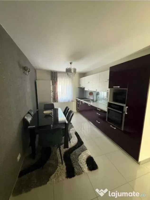 Închiriere apartament 3 camere, parcare, zona Marasti , Clu