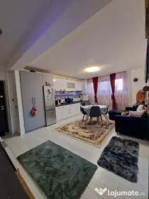 Apartament de vanzare , semidecomandat 58 mp ,3 camere Flore