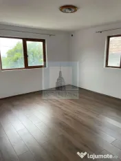 Casă de vânzare /Săcele Cernatu 