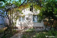 Casă din cărămidă de vanzare | 444 MP teren | Pleasa,... 
