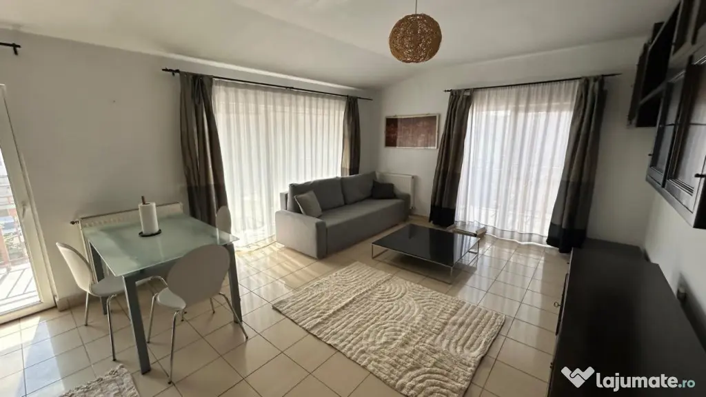 Apartament 2 camere, 3 balcoane + parcare, Eroilor - Ocupabi