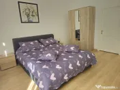 Apartament cu 2 camere, 55mp, la curte comuna, in zona Centr