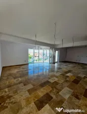 Apartament exclusivist 4 camere situat intr-o vilă cu lift, 