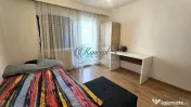 Apartament cu 3 camere, Intre Lacuri