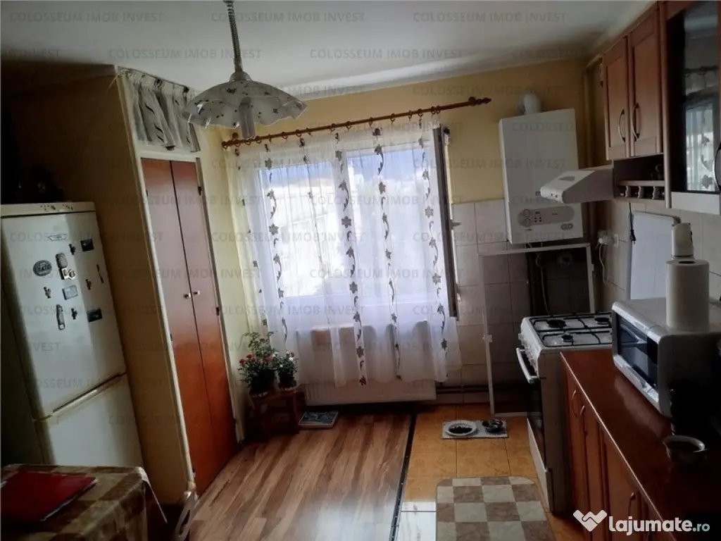 COLOSSEUM: Apartament 2 Camere decomandat renovat Piata Tractorul