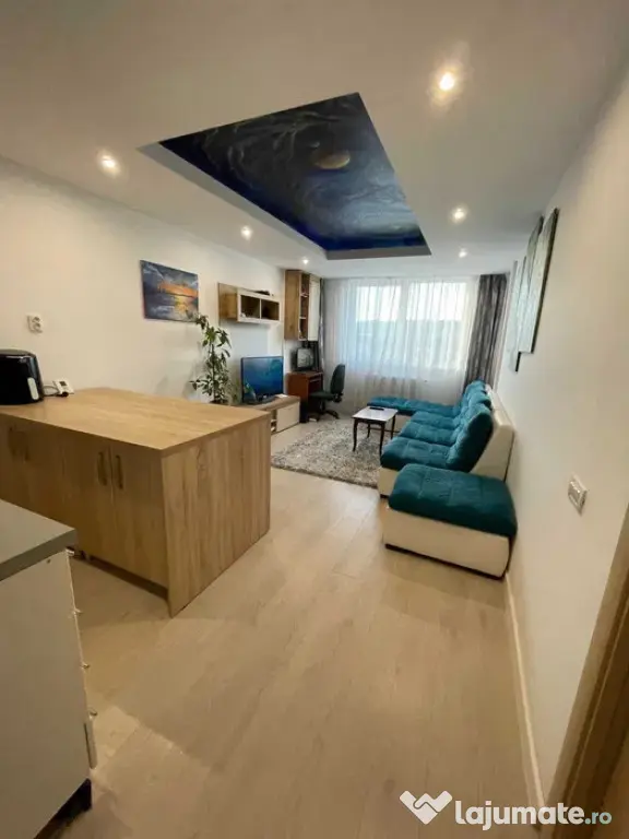 Apartament 3 camere 61mp+balcon 2mp zona Teilor