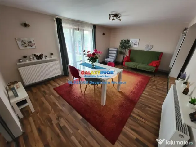 Casa, Str. Rachitei , 4 dormitoare si 1 living, 700 euro
