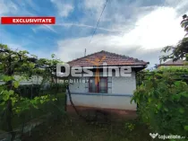 Casa si 2166 mp teren Magureni