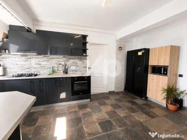 Apartament 2 camere | 56 mp | Terasă 25 mp | Zona Razoare