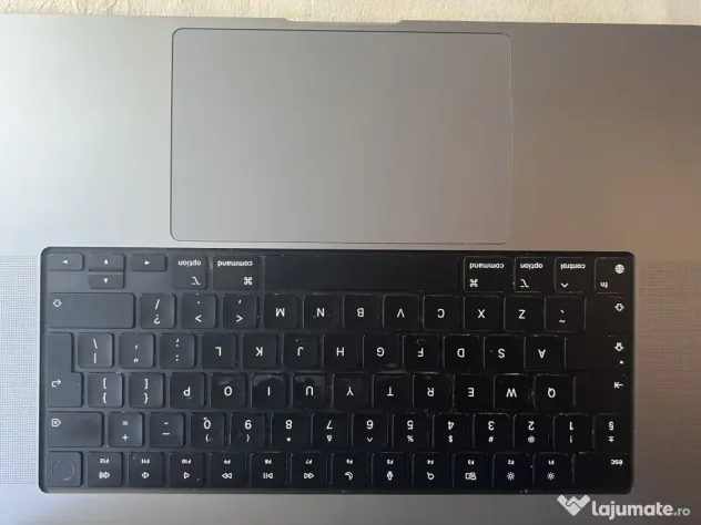 MacBook Pro 16” 2021 M1 Pro 10-core / 16GB / 1TB SSD/ Stare foarte bună