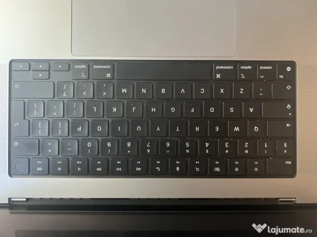 MacBook Pro 16” 2021 M1 Pro 10-core / 16GB / 1TB SSD/ Stare foarte bună