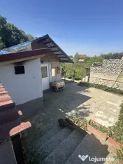 Casă zona Budești pretabilă pensiune.
