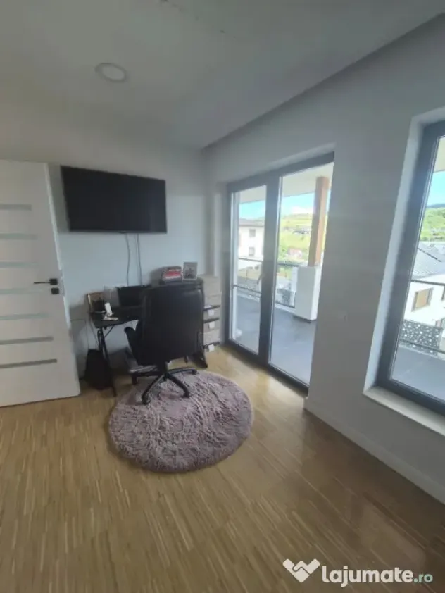 Duplex Modern 120 mp în Dâmbul Rotund – Zona Rezidenția