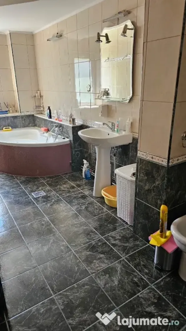 Apartament 3 camere 95mp et3 Gavana3 renovat Rate Proprietar