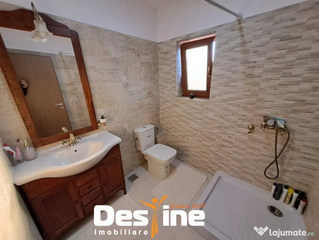 MIROSLAVA, CASA, 121 MP, INDIVIDUALA P+1, 224.900 EURO