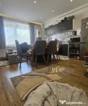 Vand apartament 46mp +balcon 5mp zona Teilor 