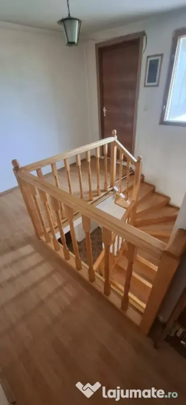 Casă P+E, 6 camere + teren 3.374 mp, Vulcana-Pandele