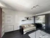 Apartament o cameră, parcare, zona Florilor 