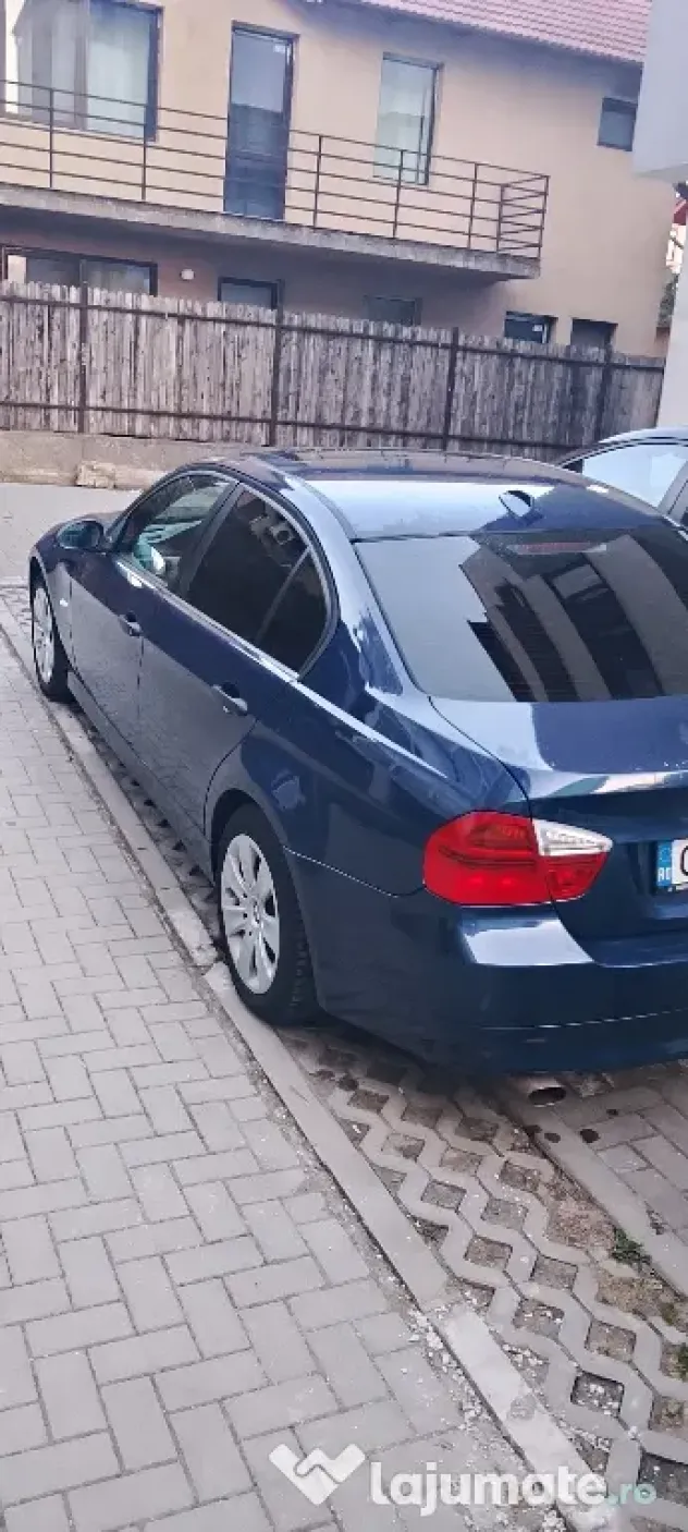 BMW E 90 320i
