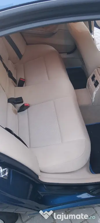 BMW E 90 320i