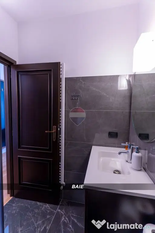 Hotel modern de vânzare PRISLOP Borsa, Maramureș | Opor...