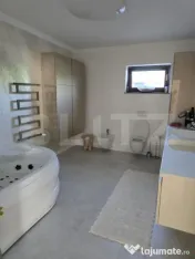 Casă de vânzare în stil mediteranean in Șendreni 