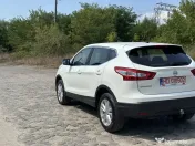 Nissan Qashqai 2WD*1.5 diesel*2017 luna 04*navigatie*factura+fiscal si nr.rosii 