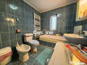 Apartament 2 camere 68 mp + 300mp curte, terasă și beci... 