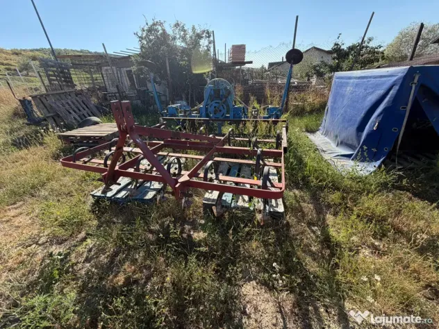 Combinator / Cultivator agricol