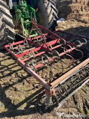 Combinator / Cultivator agricol