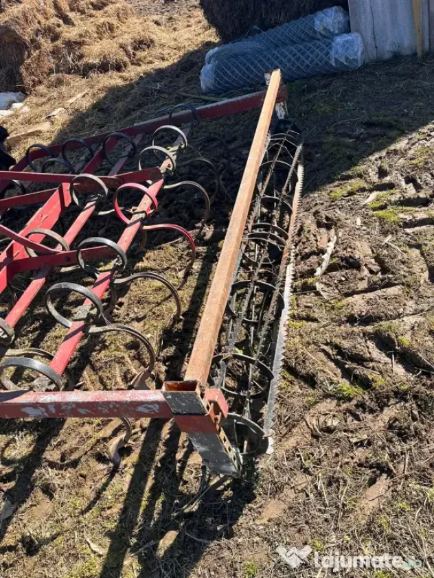 Combinator / Cultivator agricol