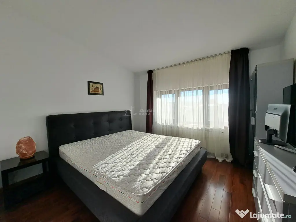 Vila cu piscina - Buftea - 8 camere - 4 bai - 620mp - 2500mp