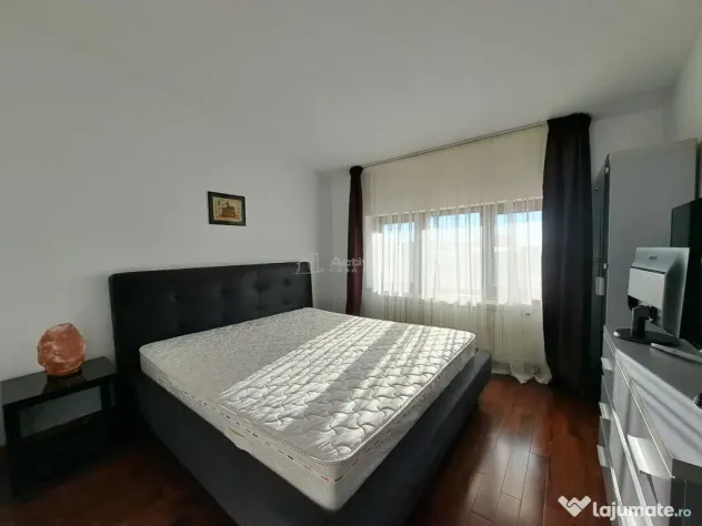 Vila cu piscina - Buftea - 8 camere - 4 bai - 620mp - 2500mp