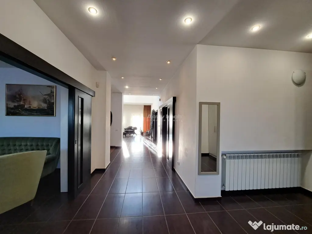 Vila cu piscina - Buftea - 8 camere - 4 bai - 620mp - 2500mp