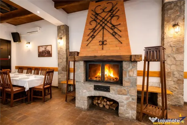Complex Gastronomic:Afacere la cheie, Restaurant traditional