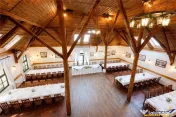 Complex Gastronomic:Afacere la cheie, Restaurant traditional 
