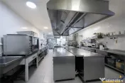Complex Gastronomic:Afacere la cheie, Restaurant traditional 