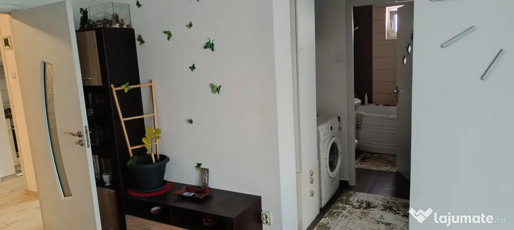 Apartament 3 camere de închiriat Suceava central prefectura