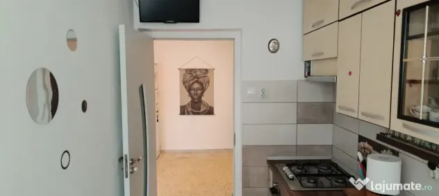 Apartament 3 camere de închiriat Suceava central prefectura
