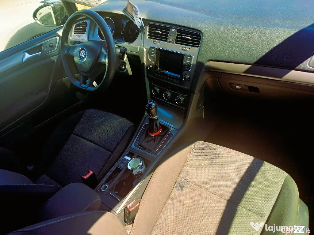 VOLKSWAGEN Golf 2013 — imagine 5