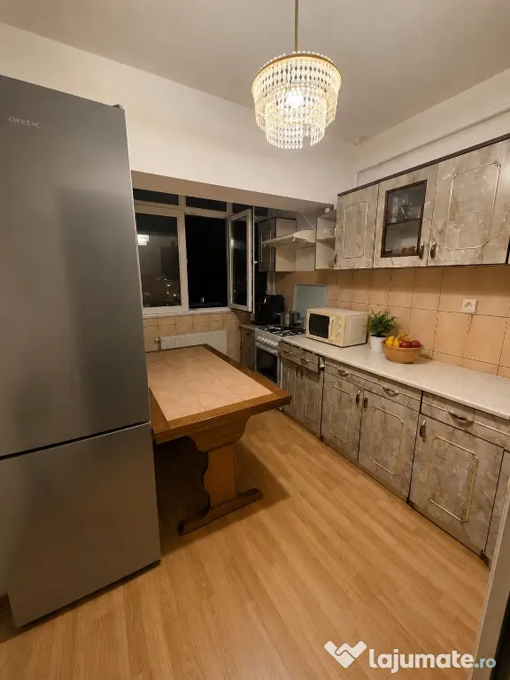 Persoana fizica, Apartament 4 camere, 95 mp