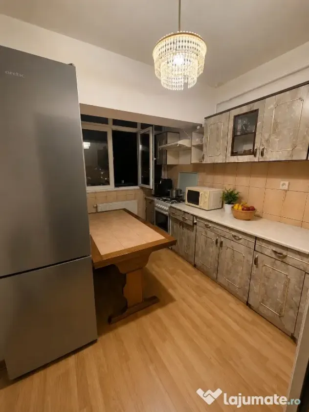 Persoana fizica, Apartament 4 camere, 95 mp
