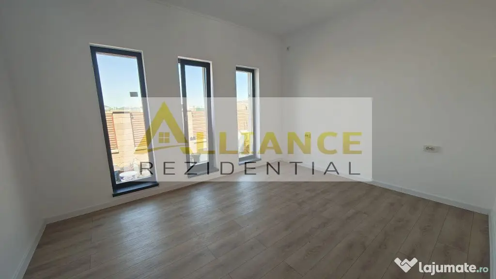 Casa pe parter cu 3 camere, 2 bai si teren de 375 mp
