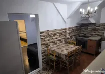 Apartament 3 camere zona Vasile Aron