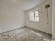 Spatiu comercial, cu potential investitional servicii, Ciu