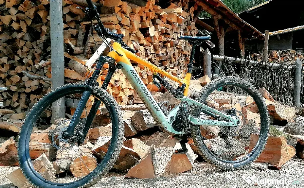 Bicicleta electrica rocky mountain altitude 108 nm
